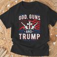 God Guns And Trump Donald Trump Admitedor Regalos In Mangas Camiseta unisex Regalos para ancianos