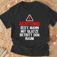Lustig Glatze Glatzkopfprüche Frisur Achtungexy Mann T-Shirt Geschenke für alte Männer