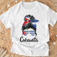 Cubanita Moño Desordenado Cubanita Cubanita Bandera Cubana Cabello Desordenado Moño In Mangas Camiseta unisex Regalos para ancianos