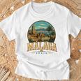 Vintage Málaga Españaiajeouvenir Monumento Regalo Camiseta unisex Regalos para ancianos