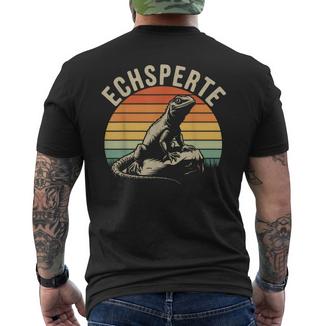 Echsperte Echspertin Lustiger Wortwitz Reptilien T-Shirt mit Rückendruck - Geschenkecke